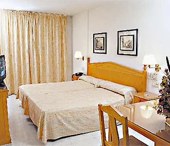 Luna Arabial Granada 3*,